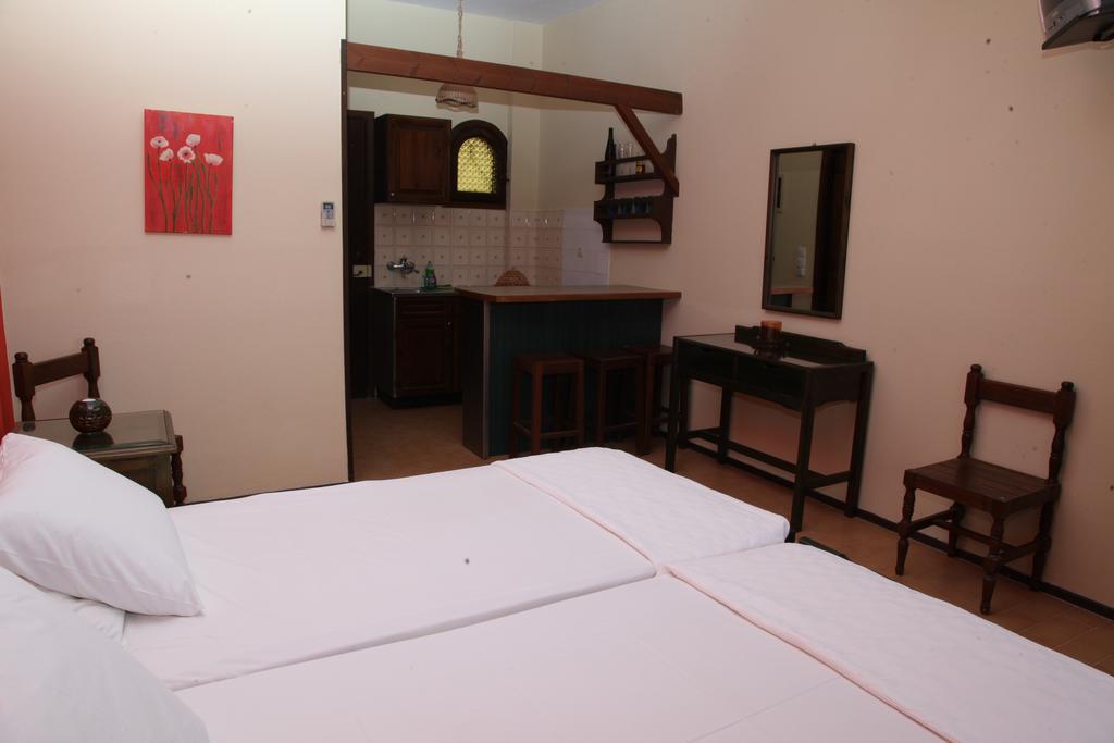 Dionisis Apartments Kounopetra Rom bilde